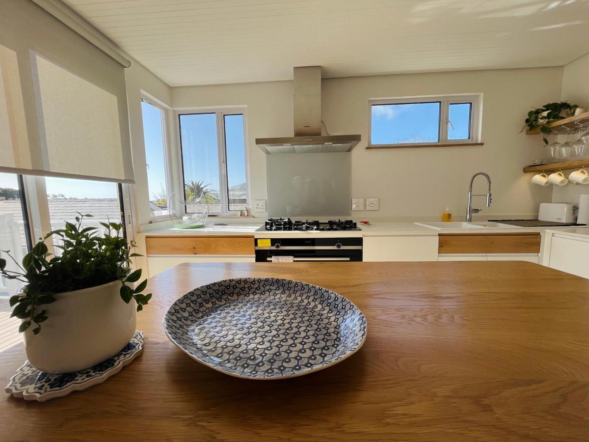קייפטאון Moonshine - Two Bedroom House With Inverter מראה חיצוני תמונה
